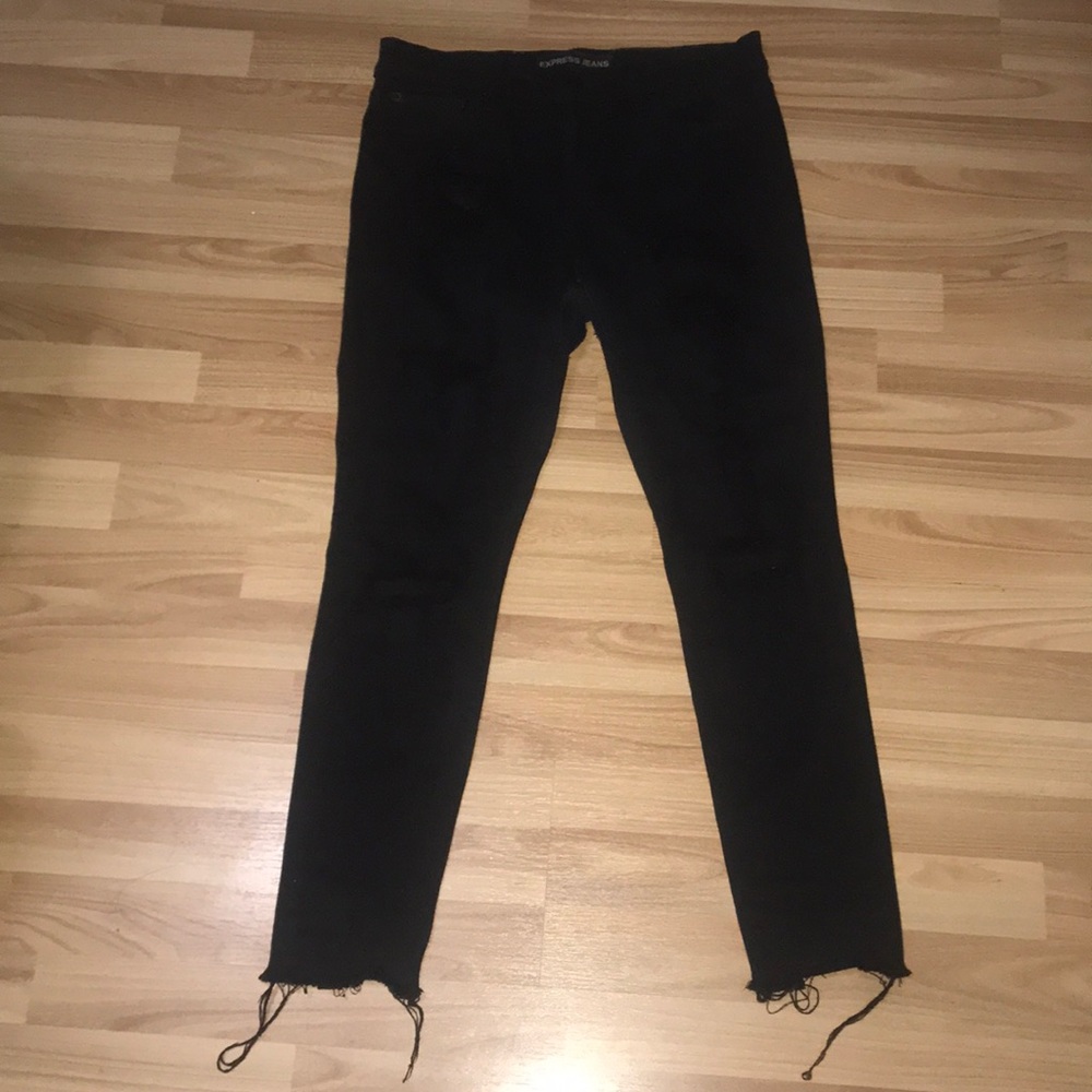 Express Black distress jeans size 8